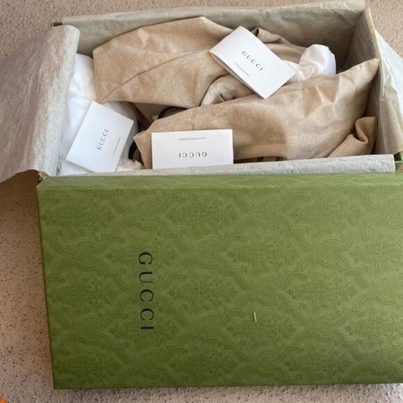 GUCCI 25 Authentic LEATHER SLIDES Men 7 can fit Women 8 Or 85 - Picture 5 of 13